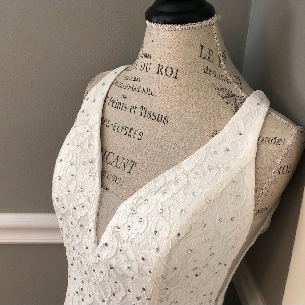 🔴FINAL CLEARANCE NEW ABBY PARIS SZ 2 IVORY LACE BEADED FORMAL EVENING GOWN - Picture 4 of 12